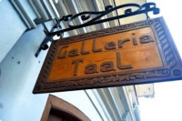 Galleria Taal: Amazing! I've never seen such a big collection of cameras! 