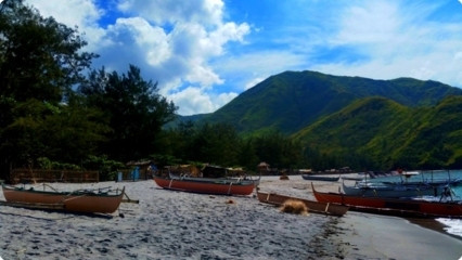 Anawangin Cove
